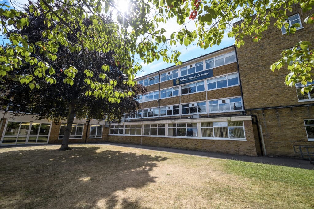 Dining Hall & Garden Quad